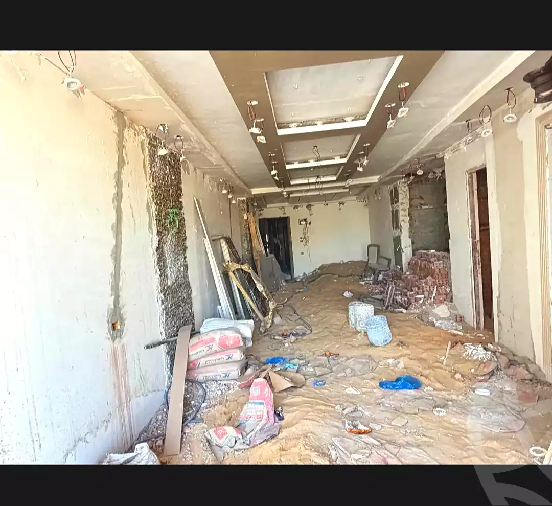 https://aqarmap.com.eg/ar/listing/7222550-for-sale-alexandria-miami-mahmoud-el-isawy-st