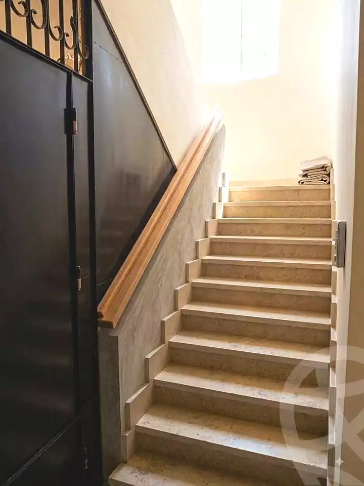 https://aqarmap.com.eg/en/listing/7222662-for-sale-cairo-15th-of-may-family-housing