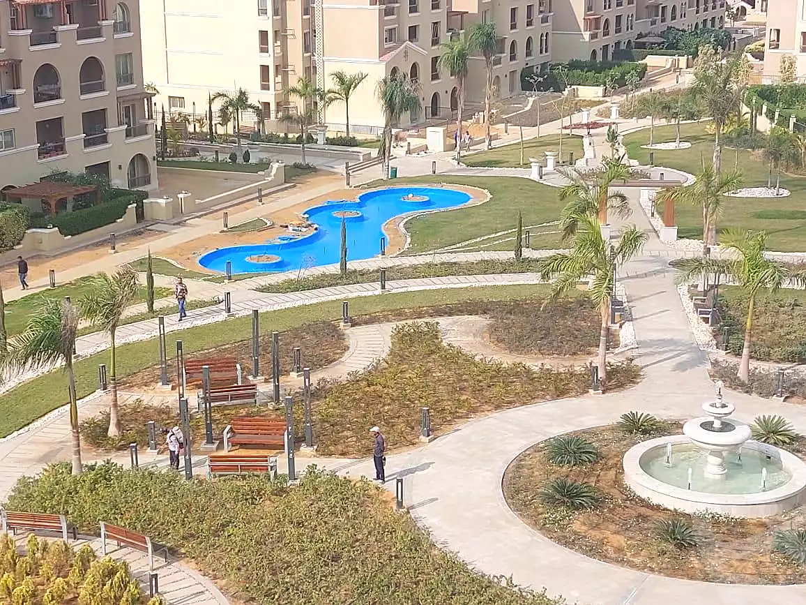 https://aqarmap.com.eg/ar/listing/7222651-for-sale-cairo-el-shorouk-compounds-yfy-ryzydns