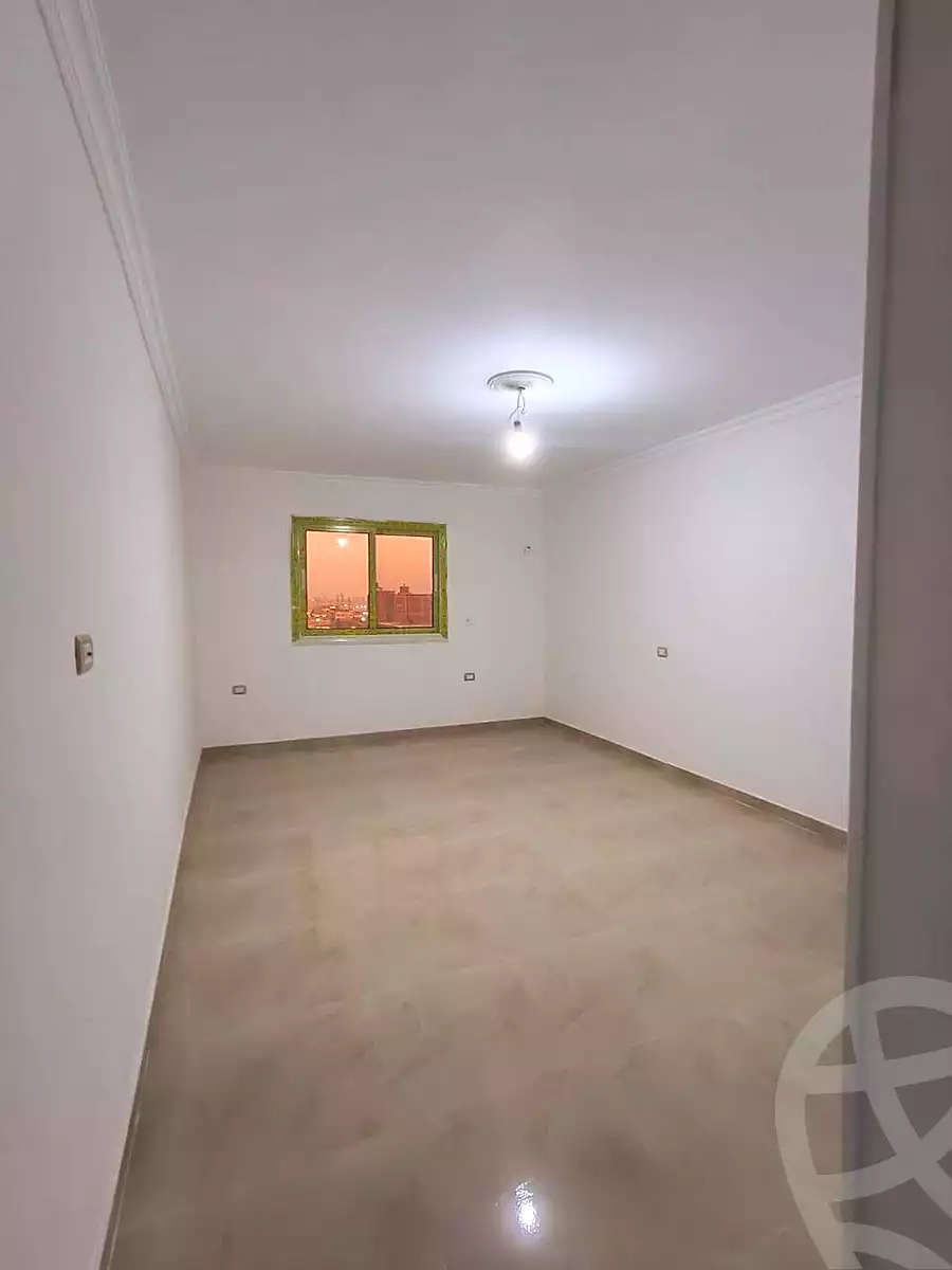 https://aqarmap.com.eg/ar/listing/7222675-for-sale-cairo-helwan-helwan-el-sharkeya-latif-basha-st