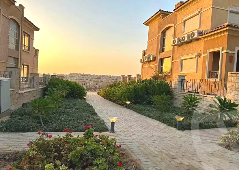 4 BR Townhouse in Stone Park, photo 6 of 11