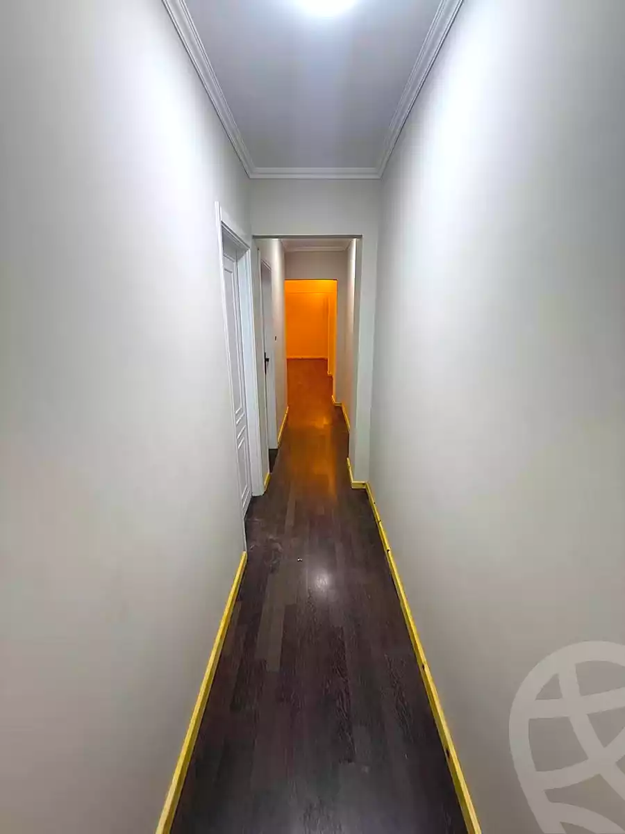 https://aqarmap.com.eg/ar/listing/7222743-for-sale-cairo-helwan-azam-mosque-st