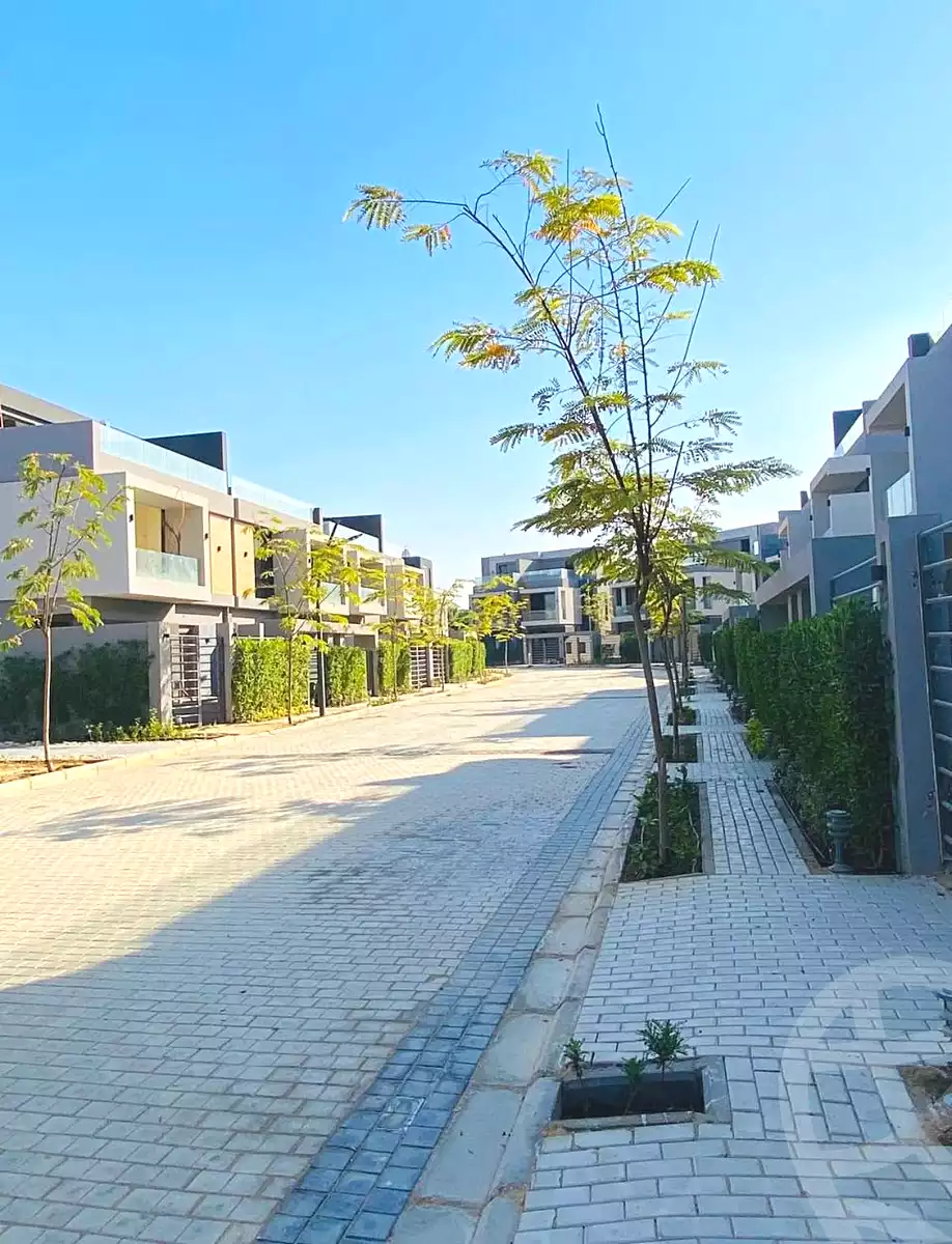 https://aqarmap.com.eg/ar/listing/7222760-for-sale-cairo-new-cairo-6th-settlement-compounds-el-patio-hills-compound-la-vista