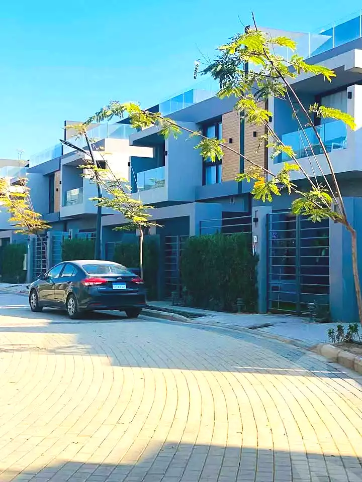 https://aqarmap.com.eg/ar/listing/7222779-for-sale-cairo-new-cairo-6th-settlement-compounds-el-patio-hills-compound-la-vista