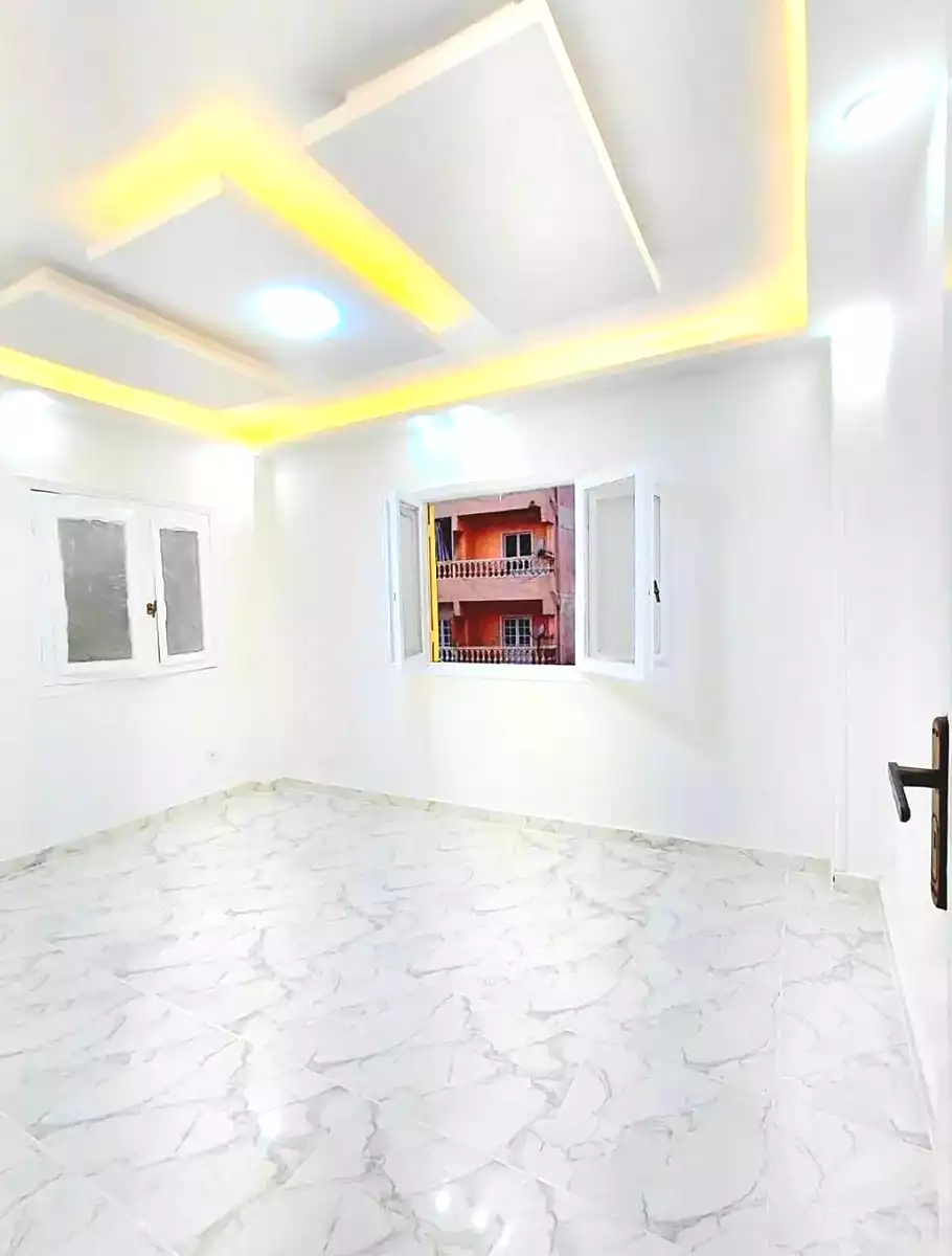 https://aqarmap.com.eg/ar/listing/7222874-for-sale-alexandria-al-agamy-shataa-el-nakheel