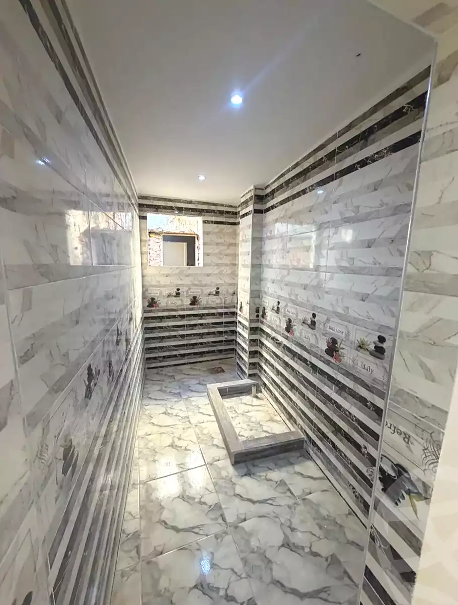 https://aqarmap.com.eg/ar/listing/7222894-for-sale-alexandria-al-agamy-lbytsh-el-bostan-st