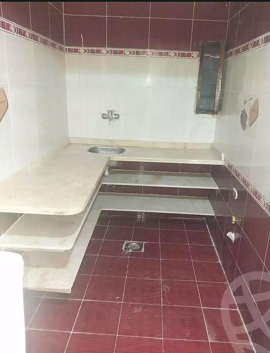 https://aqarmap.com.eg/ar/listing/7222958-for-sale-alexandria-al-agamy-el-hanouvel-el-zahraa-city-st