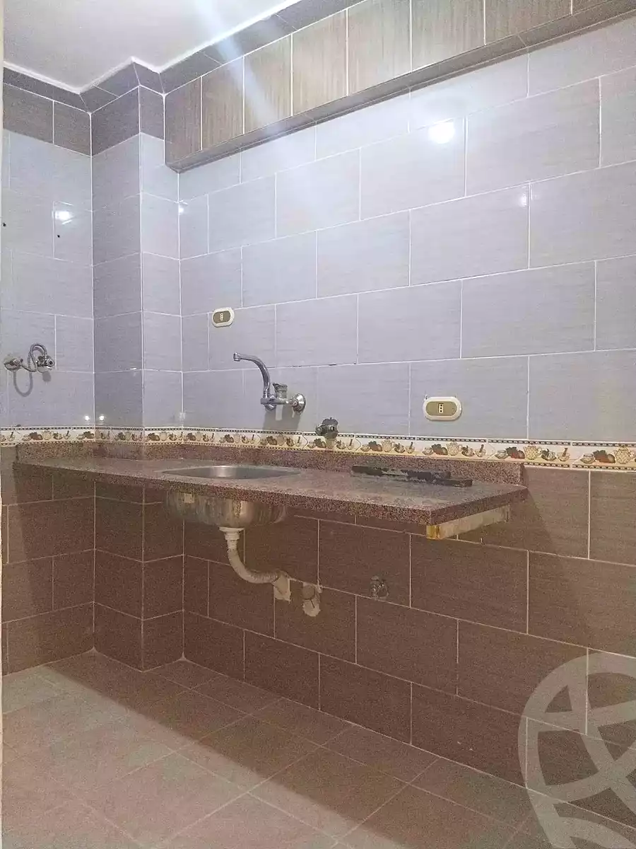 https://aqarmap.com.eg/ar/listing/7223040-for-rent-alexandria-sydy-bshr-sydy-bshr-bhry-gamal-abd-el-nasir-st