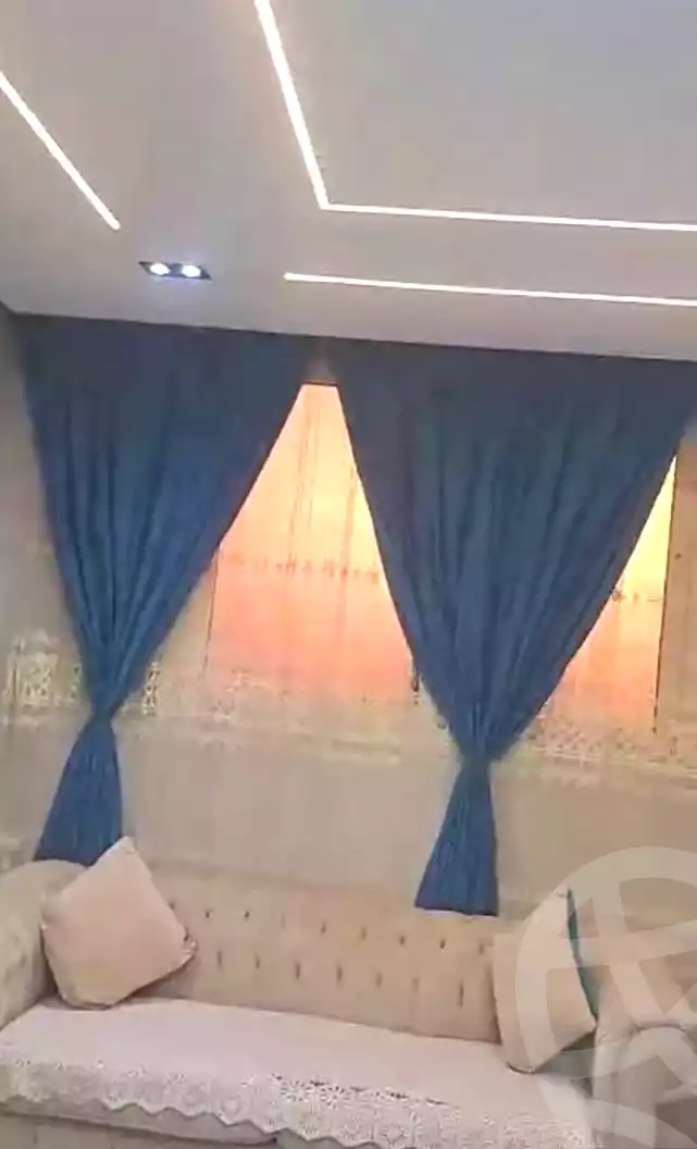 https://aqarmap.com.eg/ar/listing/7223068-for-sale-cairo-faisal-kafr-tohormos-queen-nazli-st