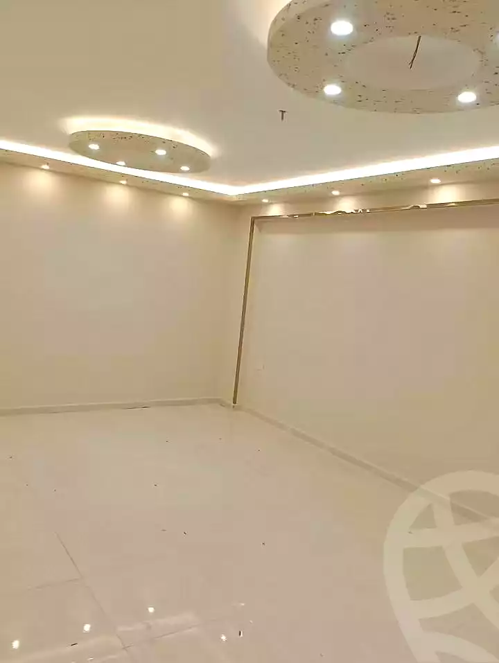 https://aqarmap.com.eg/ar/listing/7223075-for-sale-alexandria-lsywf-el-falki