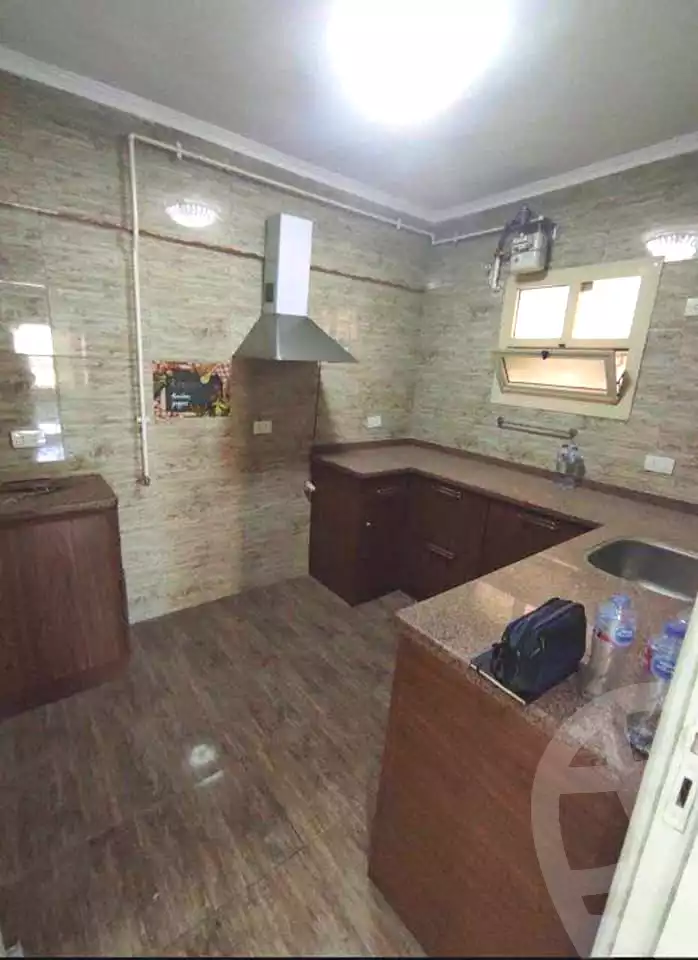 https://aqarmap.com.eg/ar/listing/7223131-for-rent-alexandria-moharram-bey