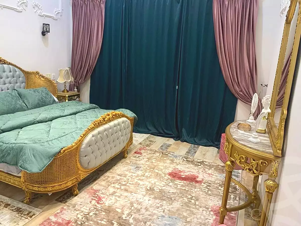 3 BR Villa in Stone Park, photo 5 of 11