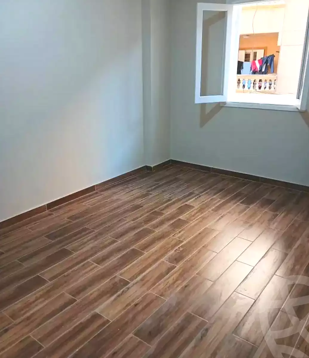 https://aqarmap.com.eg/ar/listing/7223380-for-sale-alexandria-el-asafra-ahmed-tiesser-st