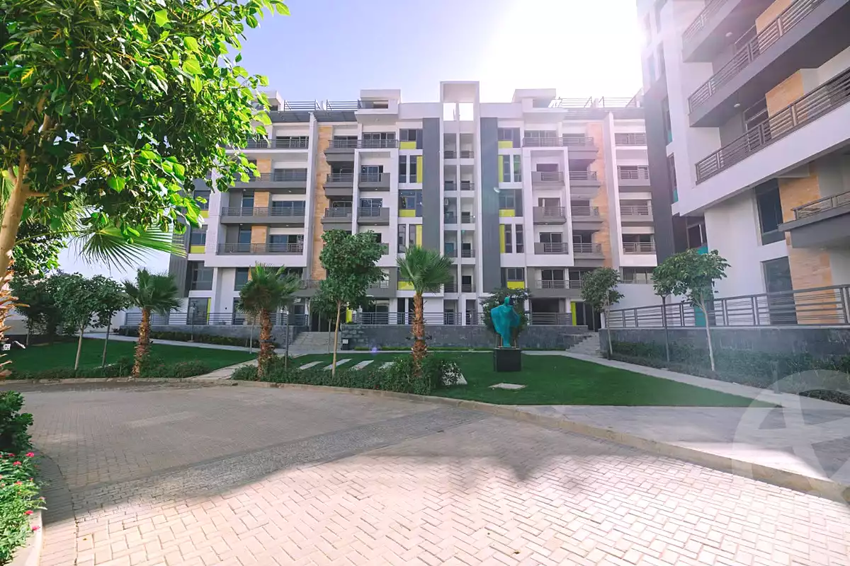 https://aqarmap.com.eg/ar/listing/7223567-for-sale-cairo-new-cairo-compounds-the-icon-gardens-compound-style-home