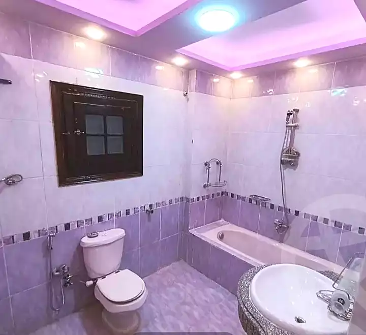 https://aqarmap.com.eg/ar/listing/7223723-for-sale-alexandria-al-agamy-lbytsh-mohamed-el-fardi-st