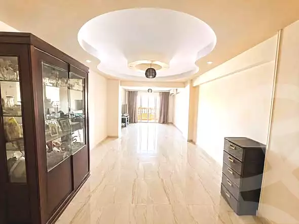 https://aqarmap.com.eg/ar/listing/7223891-for-sale-cairo-helwan-zou-el-fekar-basha-st