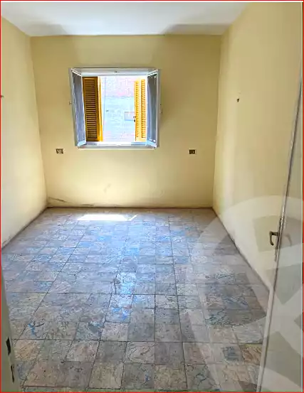 https://aqarmap.com.eg/ar/listing/7224071-for-sale-cairo-helwan-kwrnysh-hlwn