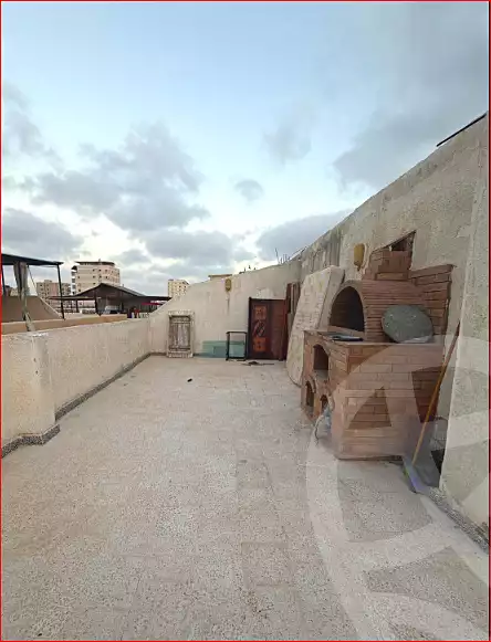 https://aqarmap.com.eg/ar/listing/7224077-for-sale-alexandria-al-agamy-shataa-el-nakheel