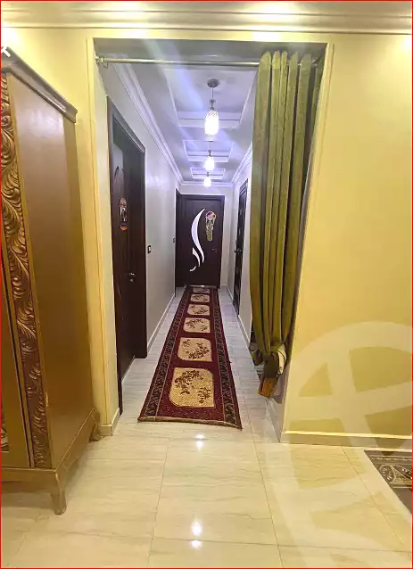 https://aqarmap.com.eg/ar/listing/7224104-for-sale-cairo-helwan-kwrnysh-hlwn