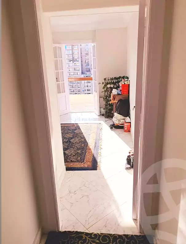 https://aqarmap.com.eg/ar/listing/7224173-for-sale-alexandria-ganaklis