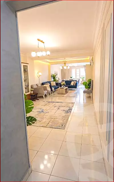 https://aqarmap.com.eg/ar/listing/7224175-for-sale-cairo-helwan-ahmed-enci-st