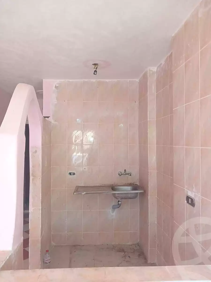 https://aqarmap.com.eg/ar/listing/7224317-for-sale-alexandria-al-agamy-el-hanouvel