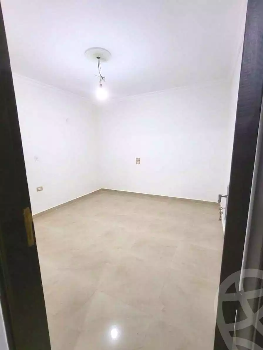 https://aqarmap.com.eg/ar/listing/7224356-for-sale-cairo-helwan-helwan-el-sharkeya-latif-basha-st