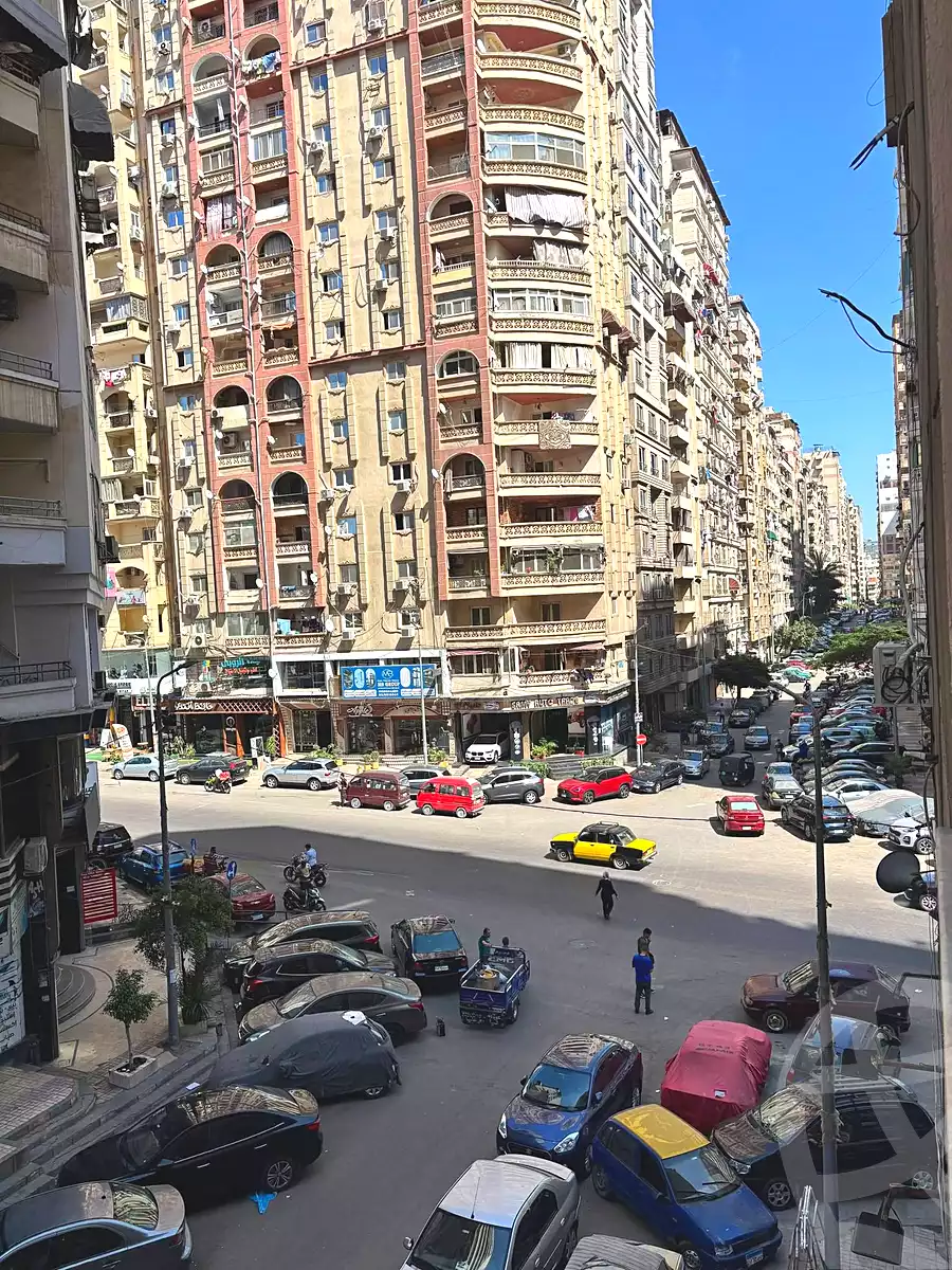 https://aqarmap.com.eg/ar/listing/7224548-for-sale-alexandria-sydy-bshr-sydy-bshr-bhry-shr-lsg-mhmd-bd-lslm
