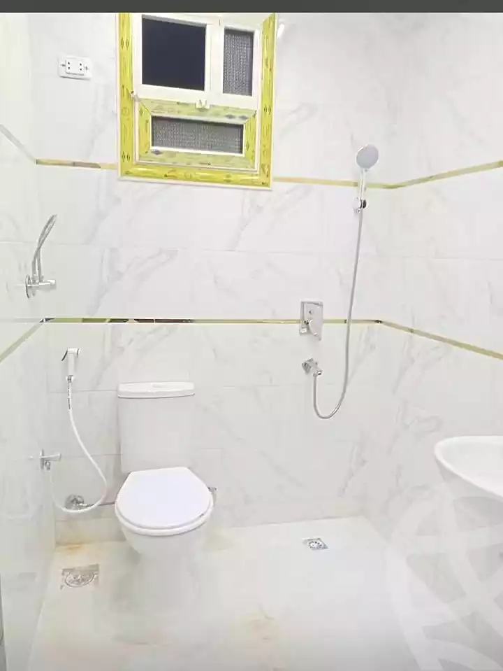 https://aqarmap.com.eg/ar/listing/7224578-for-sale-cairo-el-haram-el-lebeny-soltan-khattab-st