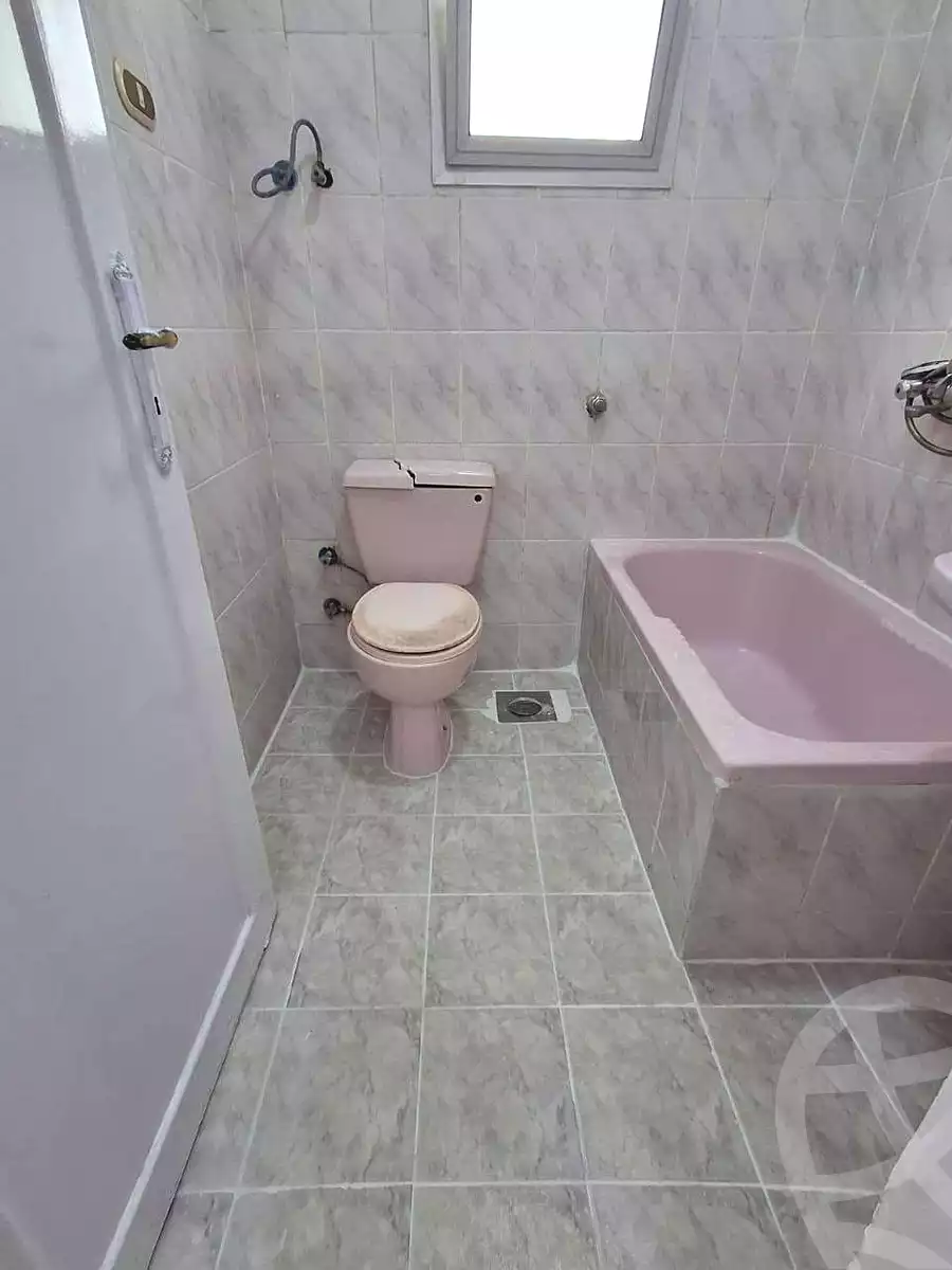https://aqarmap.com.eg/en/listing/7224605-for-sale-alexandria-al-agamy