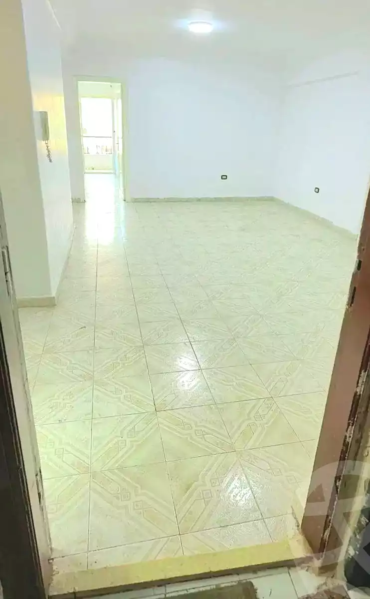 https://aqarmap.com.eg/ar/listing/7224700-for-sale-alexandria-sydy-bshr-sydy-bshr-bhry-shr-mhmd-njyb