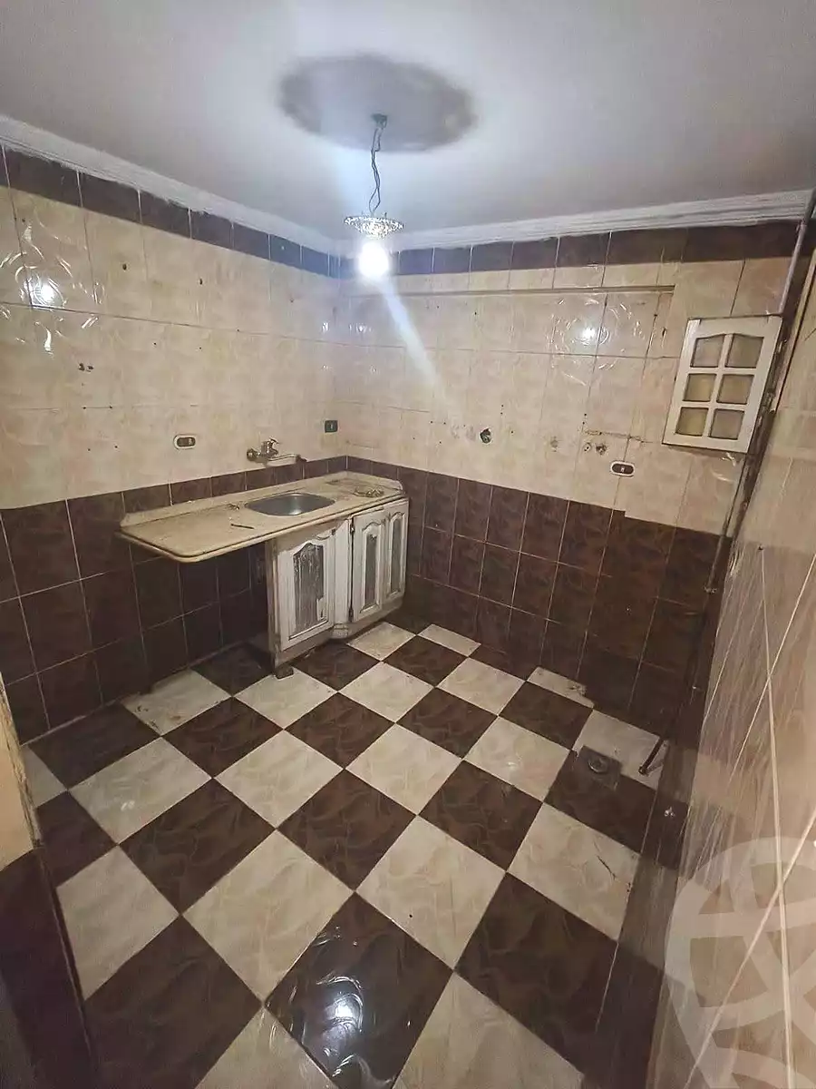 https://aqarmap.com.eg/ar/listing/7224827-for-sale-alexandria-lsywf-el-falki