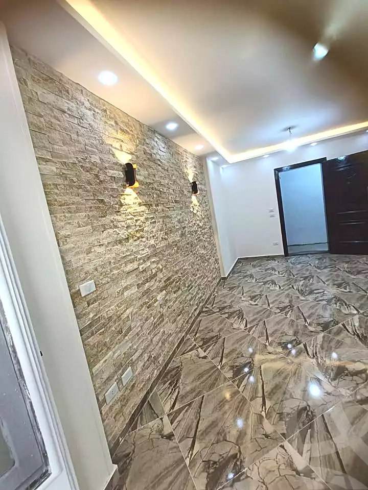 https://aqarmap.com.eg/ar/listing/7224844-for-sale-alexandria-sydy-bshr-sydy-bshr-bhry-street-17