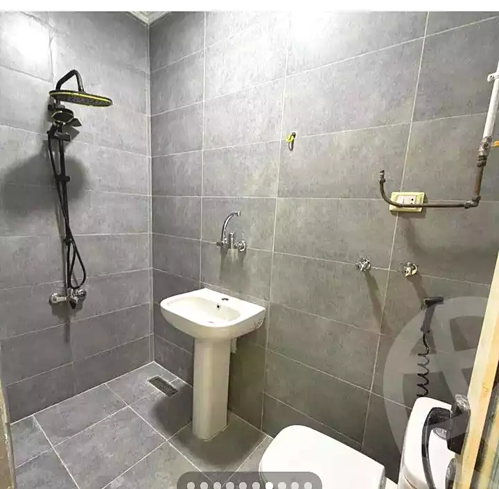https://aqarmap.com.eg/en/listing/7224956-for-sale-alexandria-miami-mohammed-awad-gebreel-st