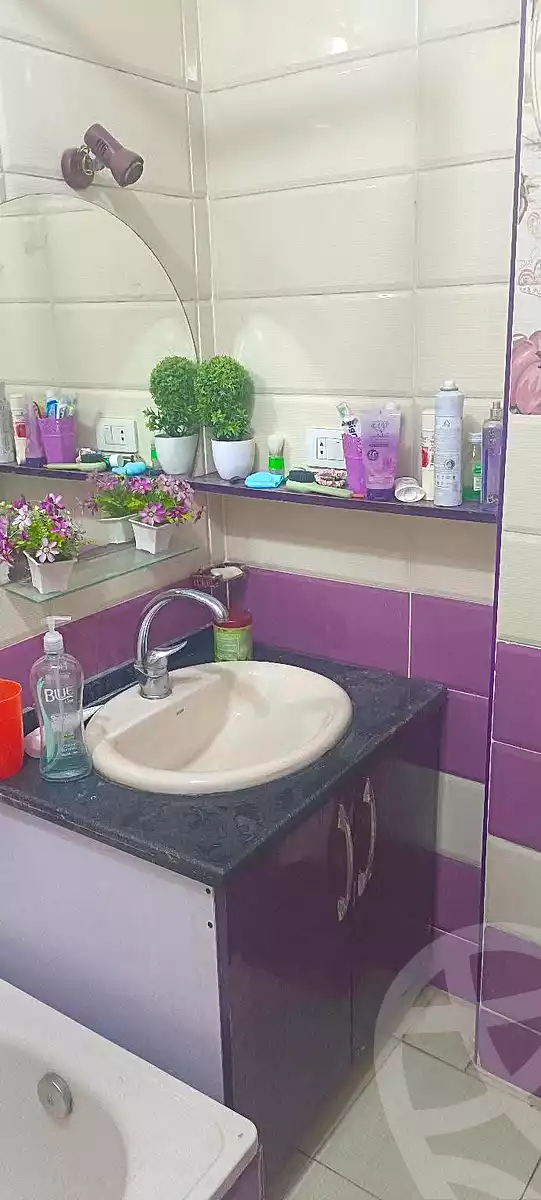 https://aqarmap.com.eg/en/listing/7225093-for-sale-cairo-helwan-kwrnysh-hlwn