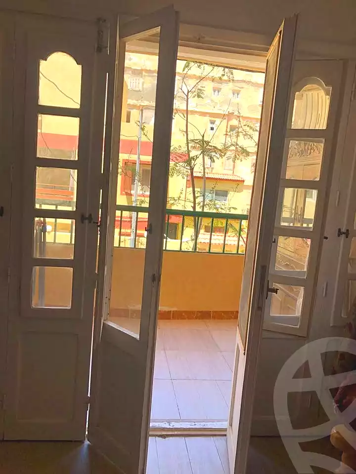 https://aqarmap.com.eg/ar/listing/7225112-for-sale-alexandria-al-agamy-lbytsh-bianchiii