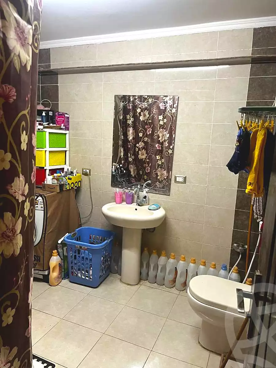 https://aqarmap.com.eg/ar/listing/7225131-for-sale-cairo-helwan-zou-el-fekar-basha-st