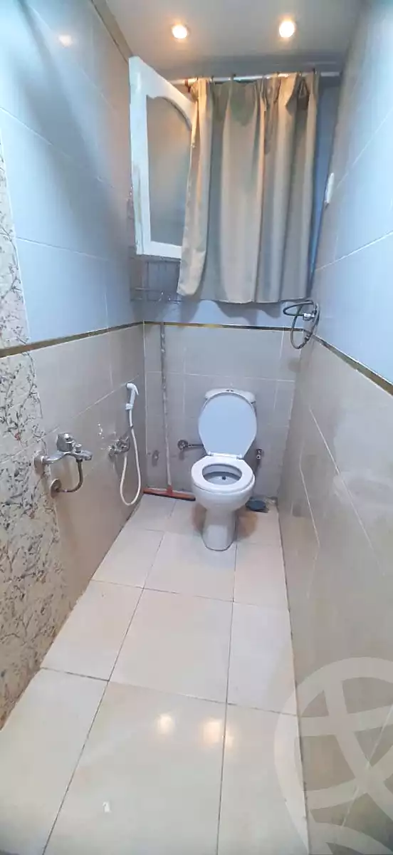 https://aqarmap.com.eg/en/listing/7225431-for-rent-cairo-downtown-el-qasr-el-ayni