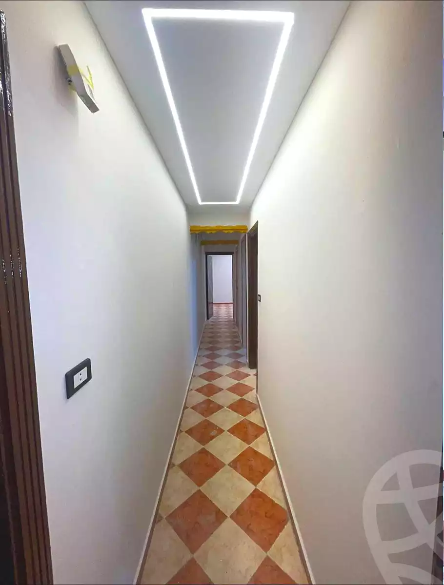 https://aqarmap.com.eg/ar/listing/7225422-for-sale-alexandria-lsywf-el-falki