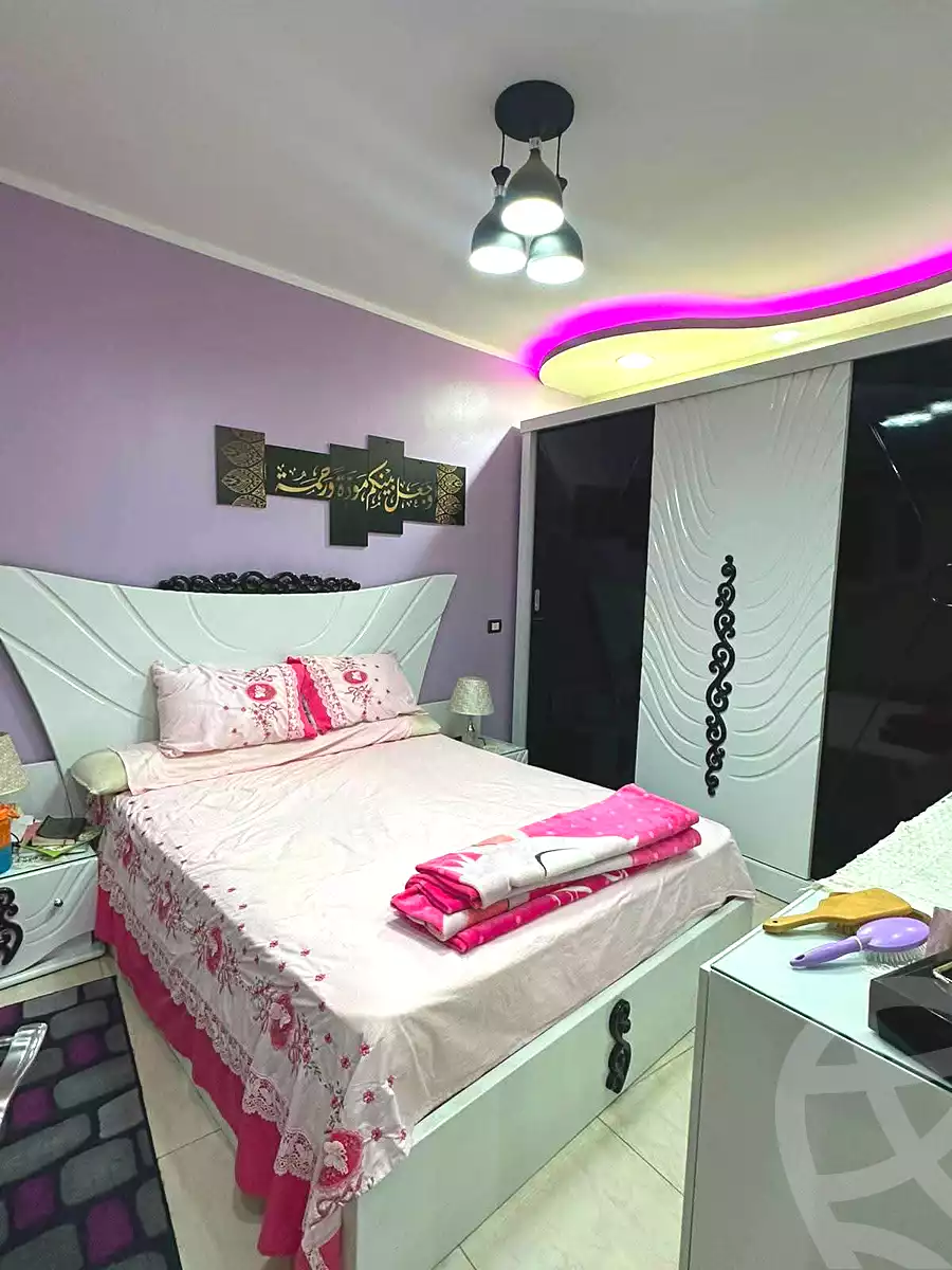 https://aqarmap.com.eg/ar/listing/7225462-for-sale-cairo-el-haram-shareaa-khatem-el-morsalen