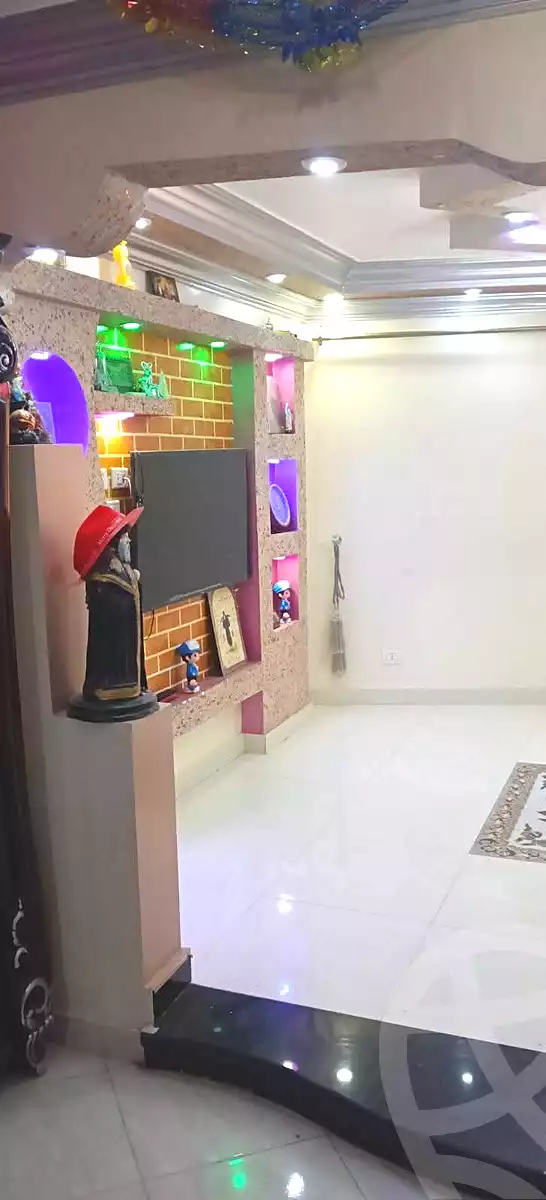 https://aqarmap.com.eg/ar/listing/7225703-for-sale-cairo-ain-shams-ain-shams-el-sharkia-sedky-st