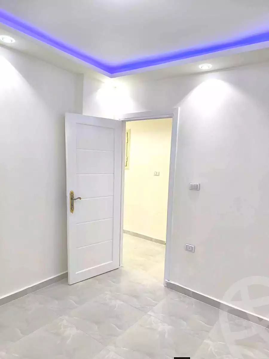 https://aqarmap.com.eg/ar/listing/7225783-for-sale-alexandria-al-agamy-lbytsh-bianchiii