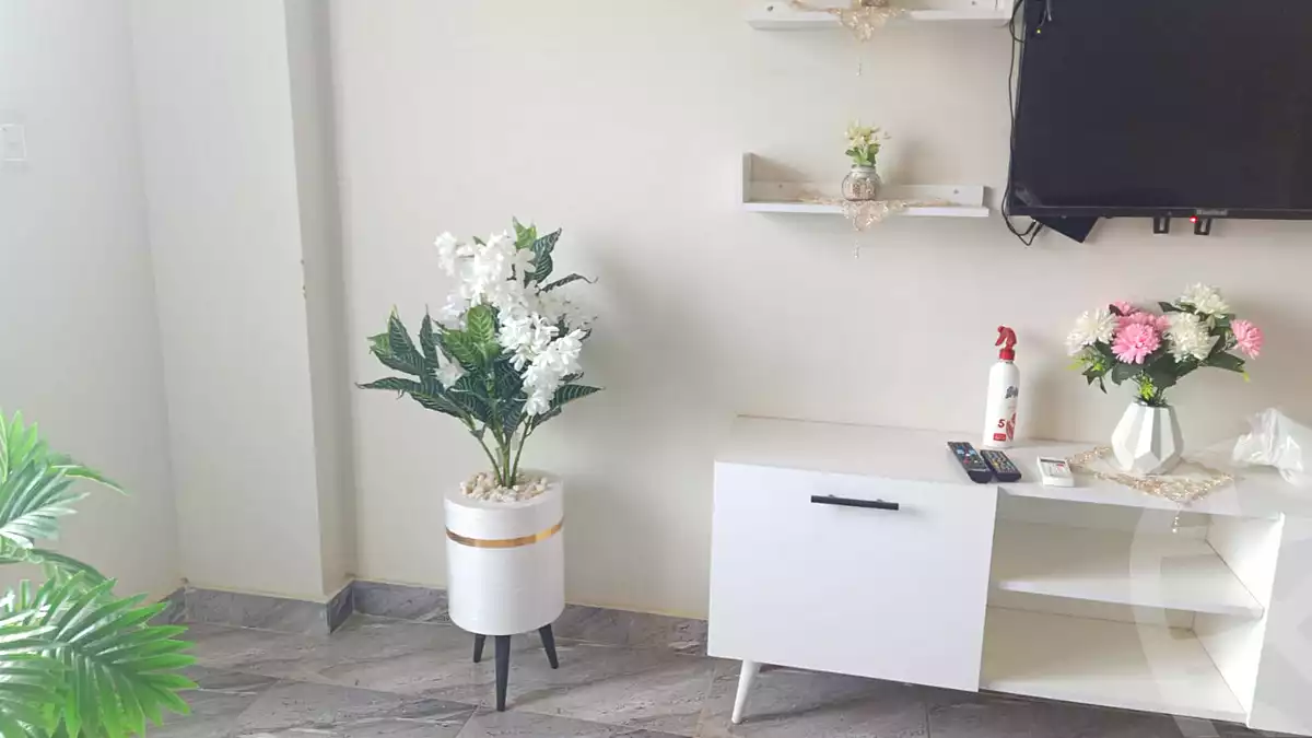 https://aqarmap.com.eg/ar/listing/7225855-for-rent-cairo-6th-of-october-el-ahyaa-neighborhood-3rd-al-hay-al-thalith-st