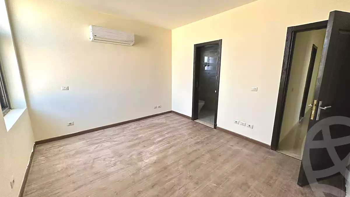 https://aqarmap.com.eg/ar/listing/7225906-for-rent-cairo-new-cairo-compounds-el-deyar-mokhabarat