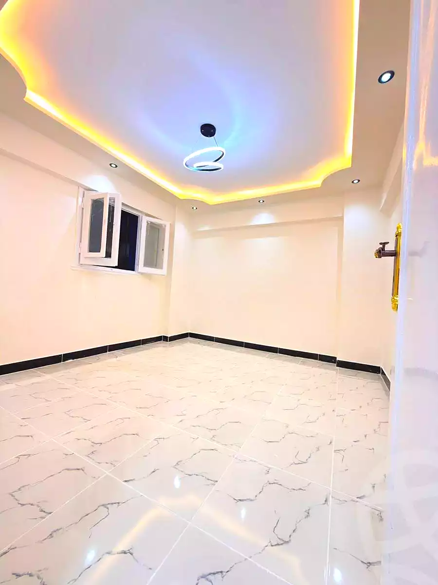 https://aqarmap.com.eg/ar/listing/7225970-for-sale-alexandria-al-agamy-shataa-el-nakheel