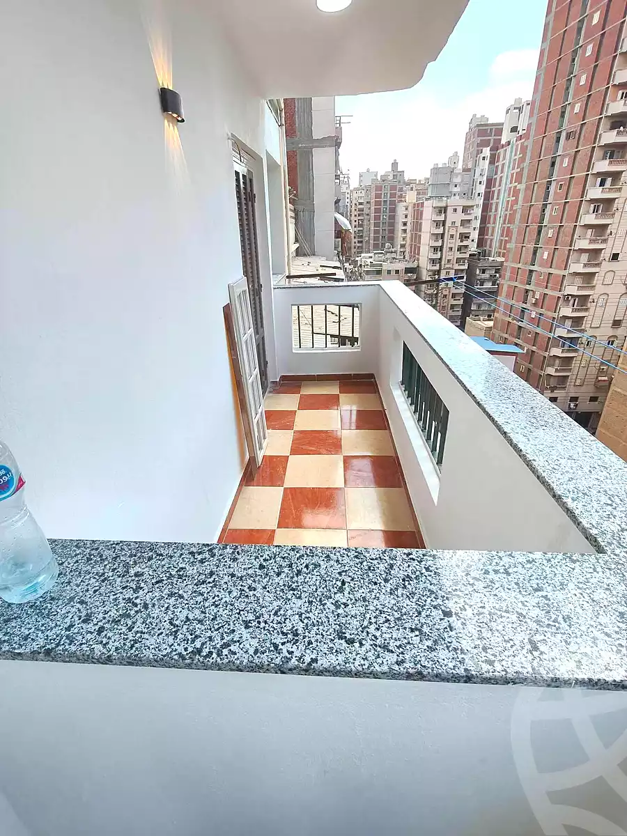 https://aqarmap.com.eg/ar/listing/7226172-for-sale-alexandria-sydy-bshr-sydy-bshr-bhry-mahmoud-sedki-st