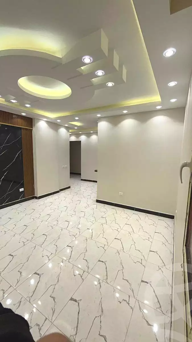 https://aqarmap.com.eg/ar/listing/7226264-for-sale-cairo-6th-of-october-el-ahyaa-neighborhood-3rd-al-hay-al-thalith-st