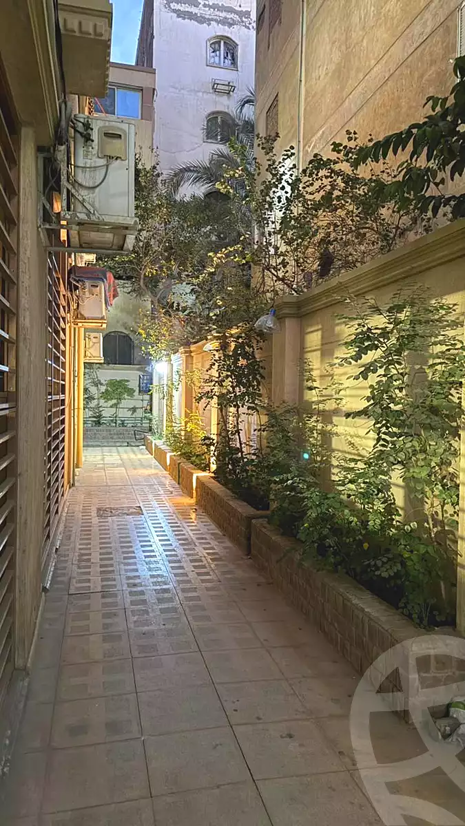 https://aqarmap.com.eg/ar/listing/7226264-for-sale-cairo-6th-of-october-el-ahyaa-neighborhood-3rd-al-hay-al-thalith-st