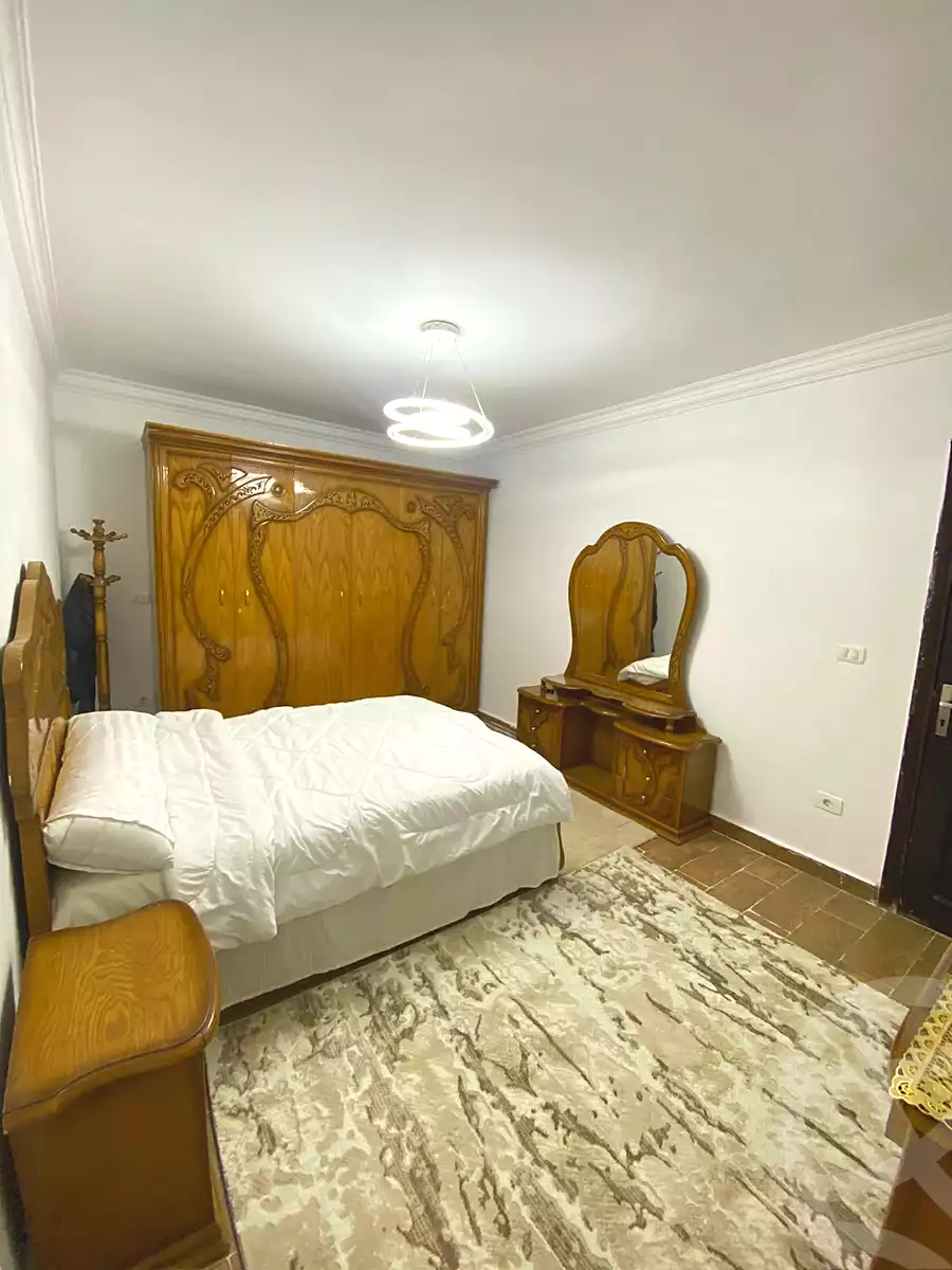 https://aqarmap.com.eg/en/listing/7226369-for-rent-cairo-6th-of-october-compounds-jn-ktwbr