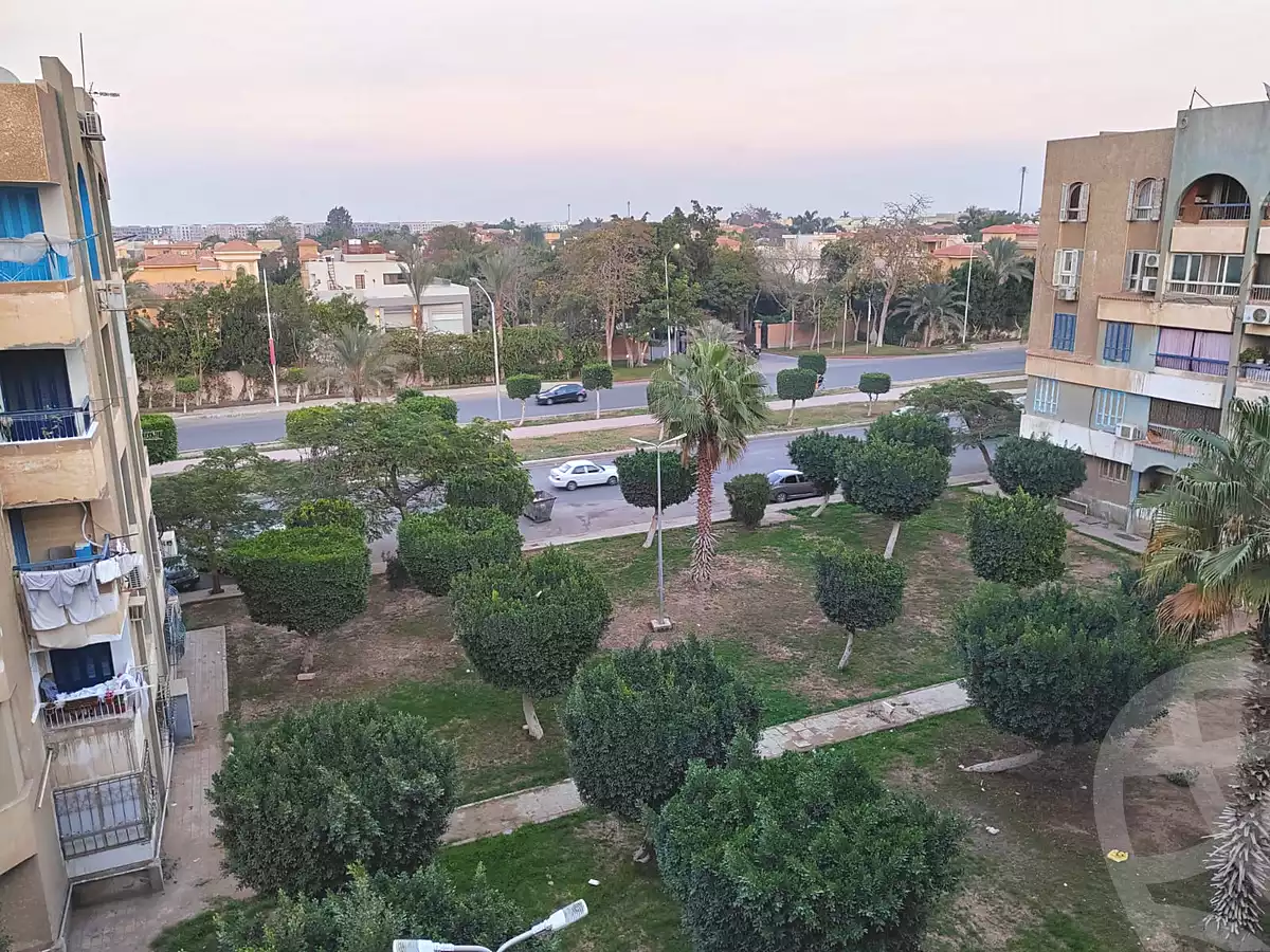 https://aqarmap.com.eg/ar/listing/7226407-for-rent-cairo-el-sheikh-zayed-city-el-hay-elawel-street-10